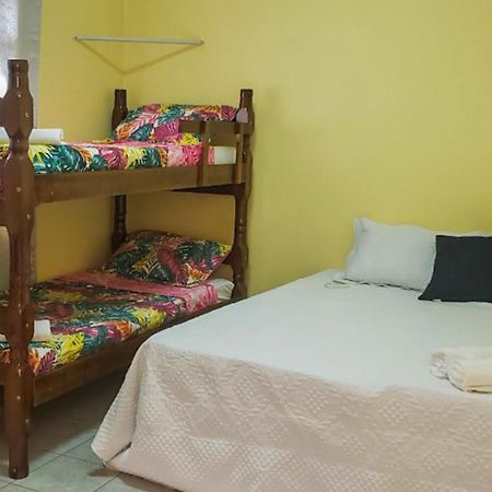 Oncoto Palmas Hostel Buitenkant foto